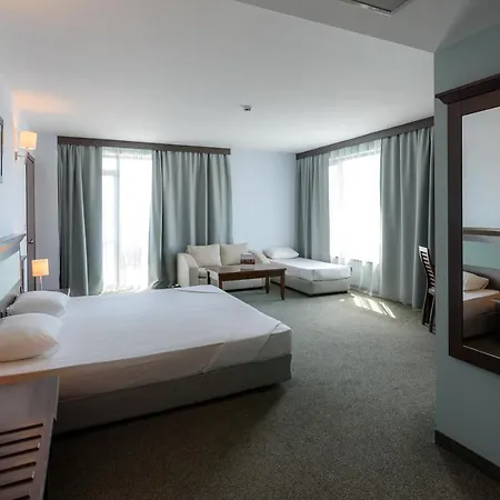 Lion Sunny Hotell Slăntjev Brjag