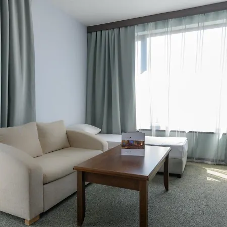 Lion Sunny Slăntjev Brjag