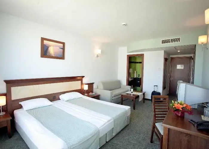 Lion Sunny Hotel Slantchev Briag