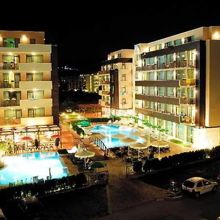 Lion Sunny Hotel 4*
