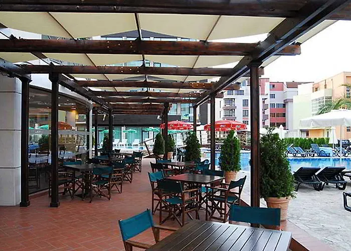 лион Хотел 4*