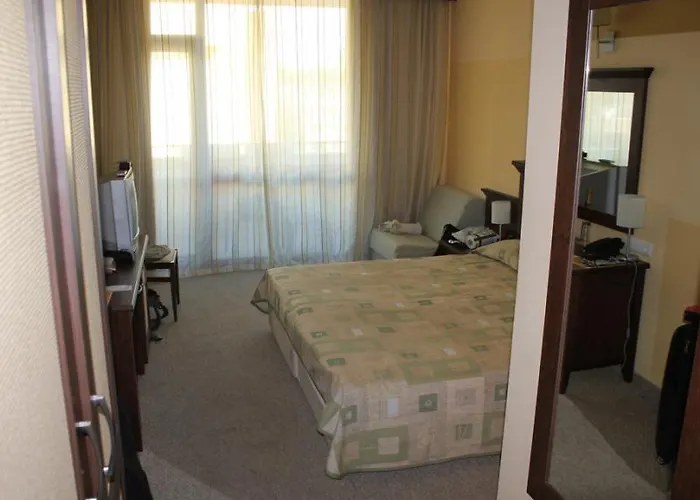 лион 4* Слънчев бряг