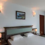Lion Sunny Hotell 4*
