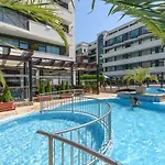 Lion Sunny Hotell Slăntjev Brjag